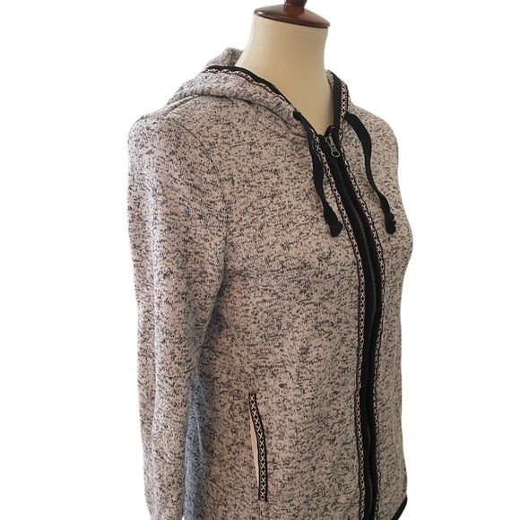 Mossimo Supply Co. Size Small Hoodie * Warm and Comfortable * - Picture 6 of 9